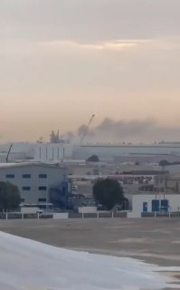 Под удар беспилотников попал нефтяной терминал в Фуджейре (ОАЭ), операции в порту приостановлены — Bloomberg