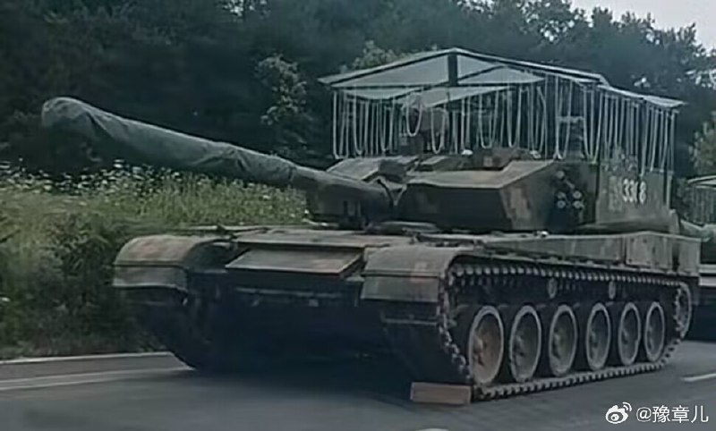 Tankograd🛡: وقتی مرحوم جنت مکان چین شی هوانگ اولین امپراتور چین در بیش از 2200 سال پیش تهدید مولتی روتورهای انتحاری را درک کرده و طر
