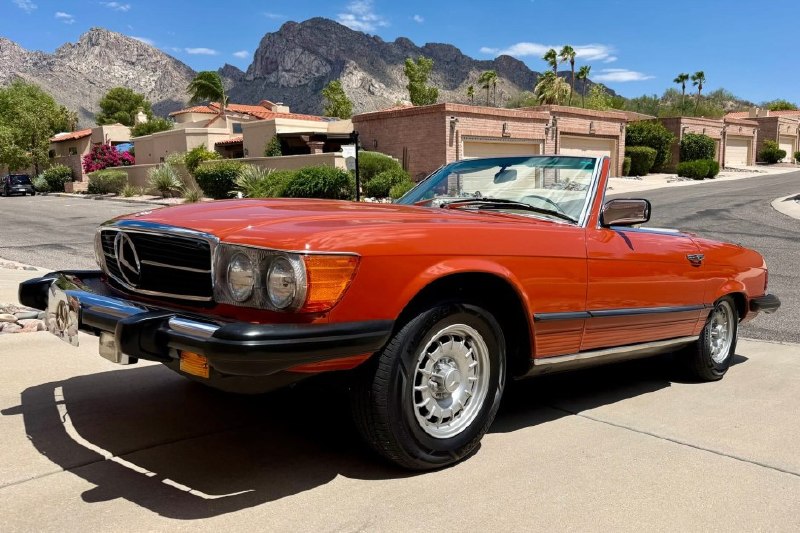 🚗✨ 49 тыс. миль на классическом Mercedes‑Benz 450SL: в восторге от сохранившейс