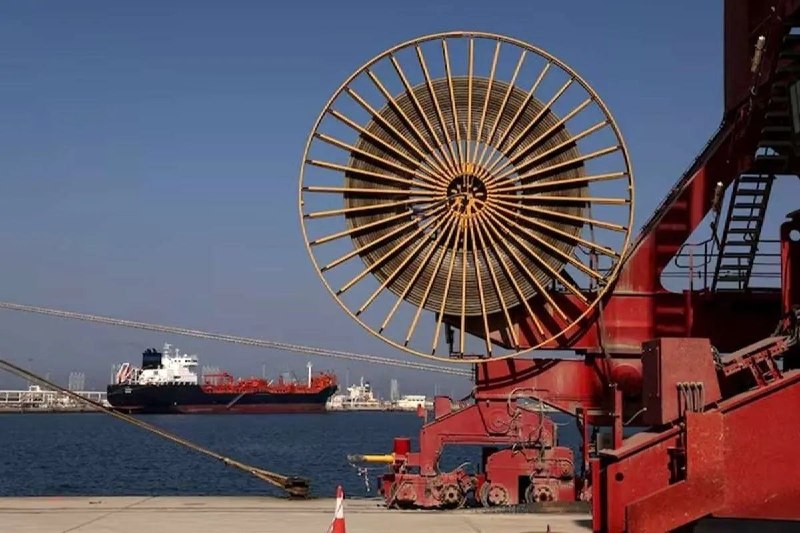 WKPlast |ویکی پلاست: 🔻 دو غول کشتیرانی چین مسیر تنگه هرمز و بابالمندب را کنار گذاشتندبر اساس گزارش رویترز، دو شرکت بزرگ کشتیرانی دولتی چین د