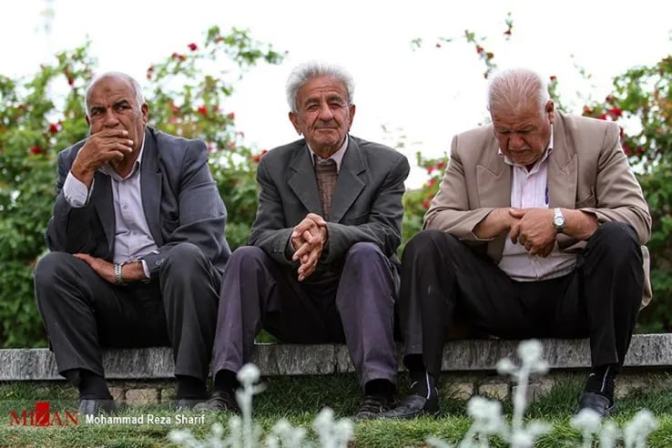 خبرگزاری میزان: اقدامات رفاهی جدید برای بازنشستگان لشکری🔹رئیس سازمان بازنشستگی نیروهای مسلح اعلام کرده است که طی توافق با بانک تجارت از