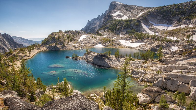 Unspoiled beauty for allCrystal Lake in the Enchantments, Alpine Lakes Wilderness, Washington (© Mitch Pittman/Tandem Stills + Motion)