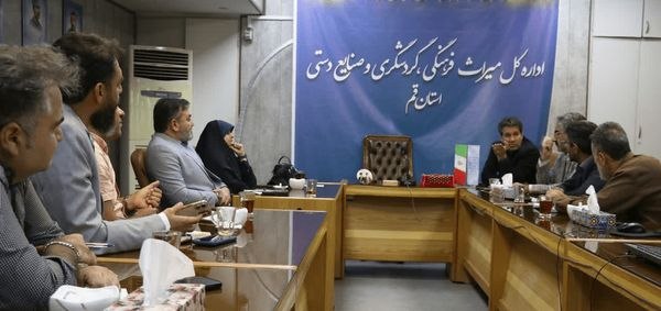 آخرین خبر قم: نمایشگاه ملی صنایع‌دستی به مناسبت روز قم برگزار می‌شود🔹مدیرکل میراث‌فرهنگی، گردشگری و صنایع‌دستی استان قم از برگزاری نما