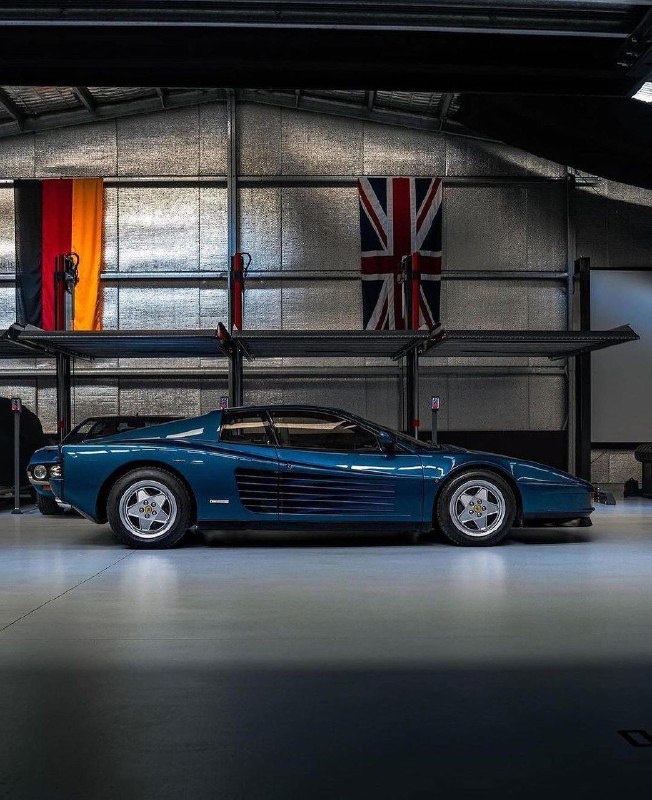 Blue Sera Testarossa 2