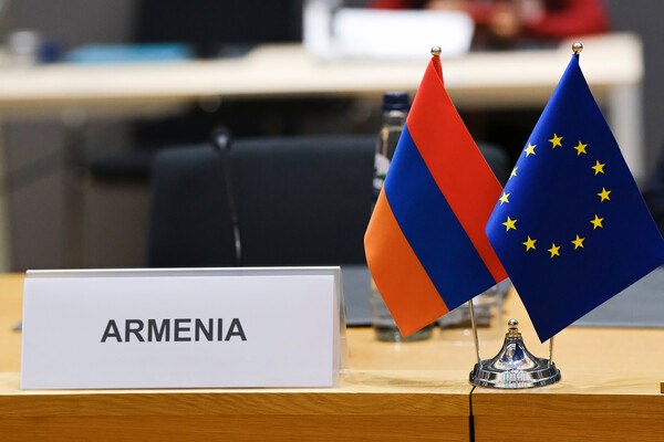 В Кремле оценили участие Армении в саммите с