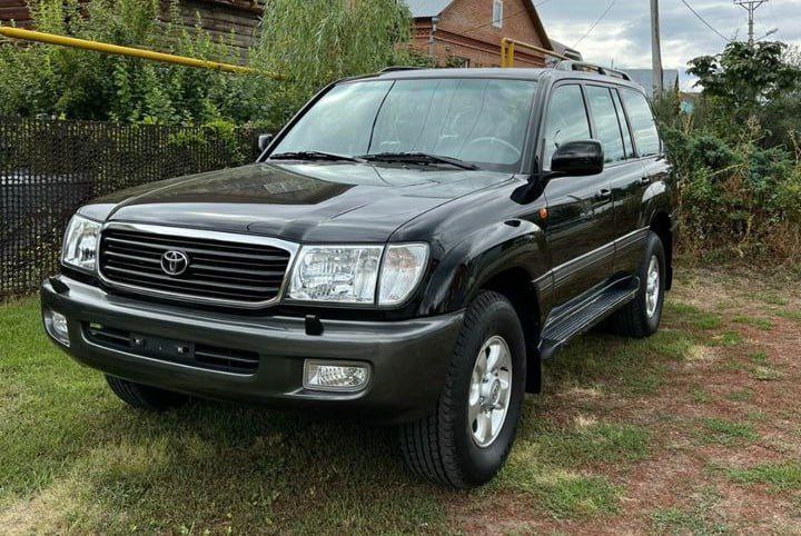 В России продают 21-летний Toyota Land Cruiser за 23 млн рублей