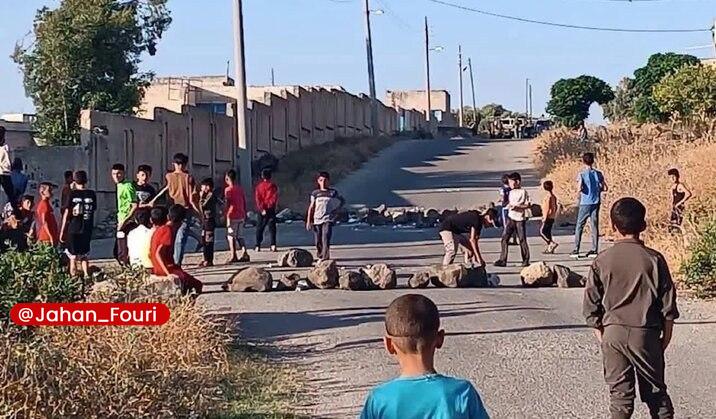 جهان بینالملل فوری🌍: خشم شهروندان سوری از آدمربایی صهیونیستها در میان انفعال جولانی🔹عصر دیروز خانوادههای جوانان سوری که توسط صهیونیستها ر