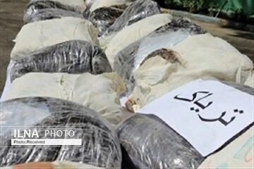 دیده بان ایران: ✅ کشف بیش از ۵۰۰ کیلو تریاک در یک اتوبان تهران🔹️ مرکز اطلاع‌رسانی پلیس پایتخت امروز از چند عملیات مهم مثل کشف ۵۴۵ کیلوگر