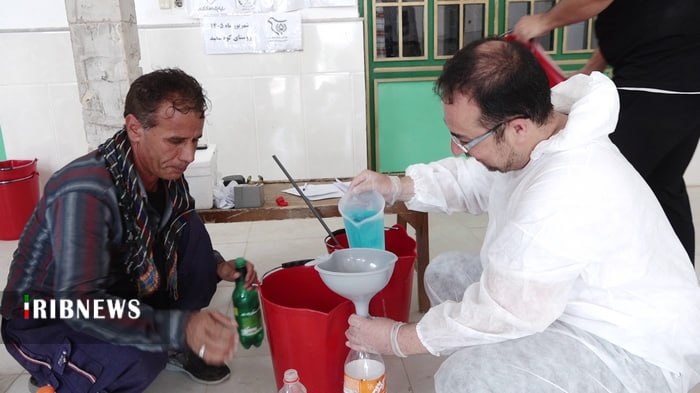 خبرگزاری صداوسیما قم: 🔺واکسیناسیون رایگان بیش از ۱۲۰ هزار قطعه طیور روستایی علیه نیوکاسل در قم🔸پانزدهمین مرحله طرح واکسیناسیون طیور بومی علیه