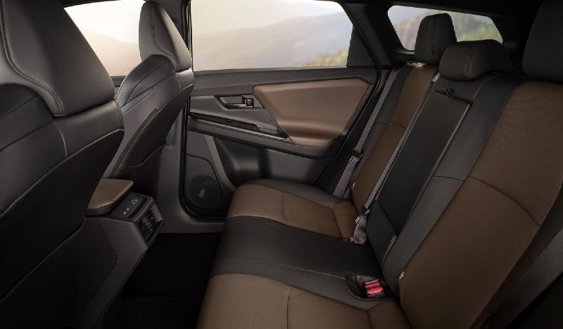 Кроссовер Toyota bZ4X получил удлинённую версию Touring 4