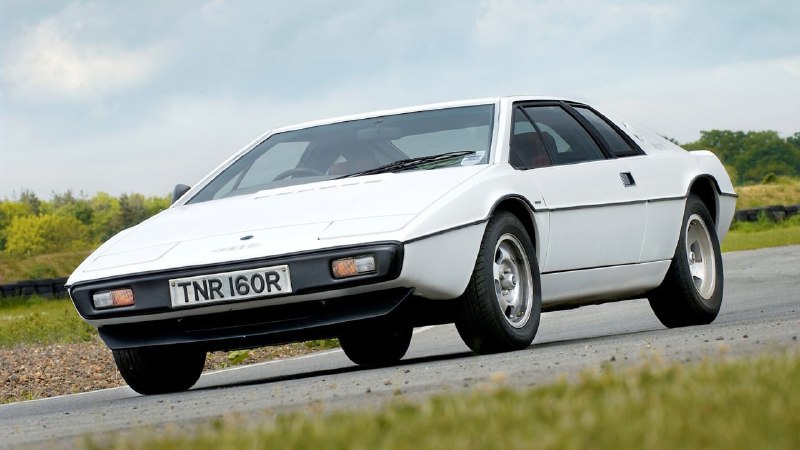 Культовый спорткар Lotus Esprit может вернуться

L...