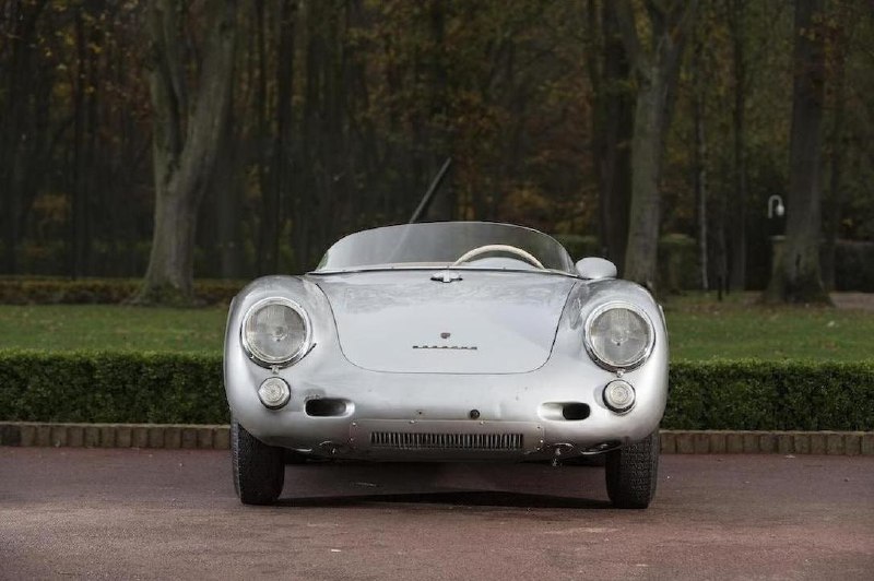 Porsche 550 Spyder американского актёра Джеймса Дина — самый проклятый автомобиль истории, погубивши 4