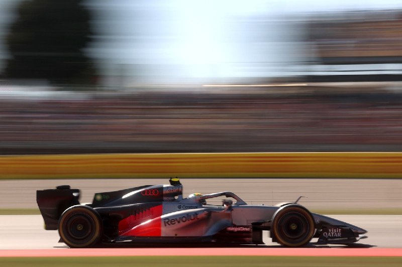 А вы знаете, почему Audi и Ferrari уже могут обновлять свои F1-движки, а остальн