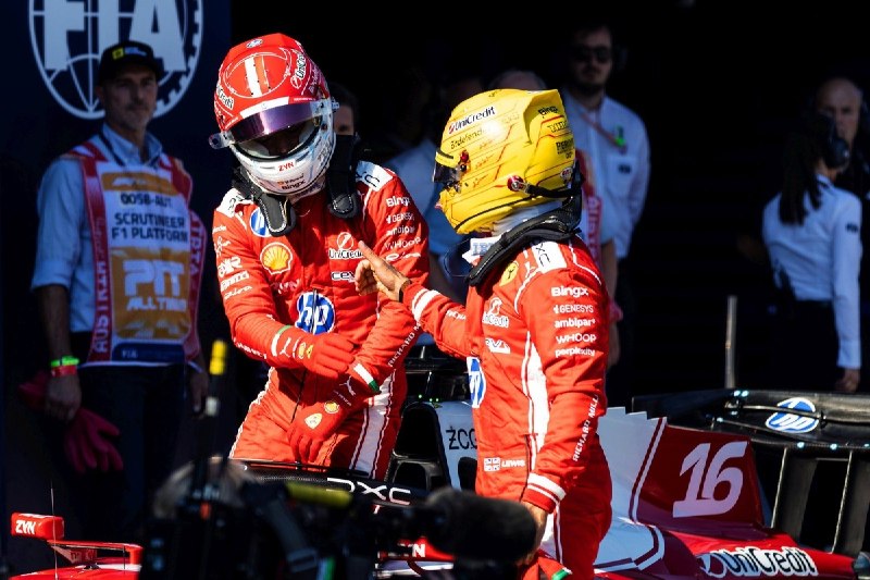 Что-то пошло не так с Ferrari SF-26 на австрийской трассе — и даже Лелерерк не о