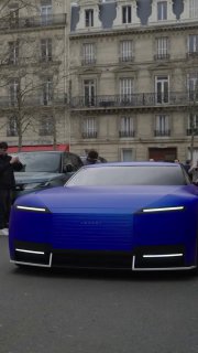 Jaguar Type 00 впервые показали вживую — концепт-кар всё таки зарядили, и он про