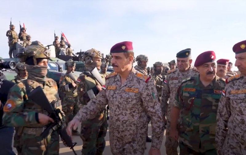 الجيش العراقي يتسلّم إدارة قاعدة عين الأسد ويوزع المهام العسكرية