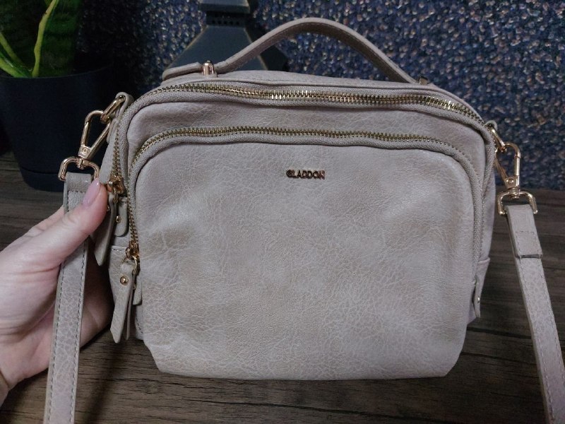 Сумка женская 30 лари. Состояние идеальное. — фото 1