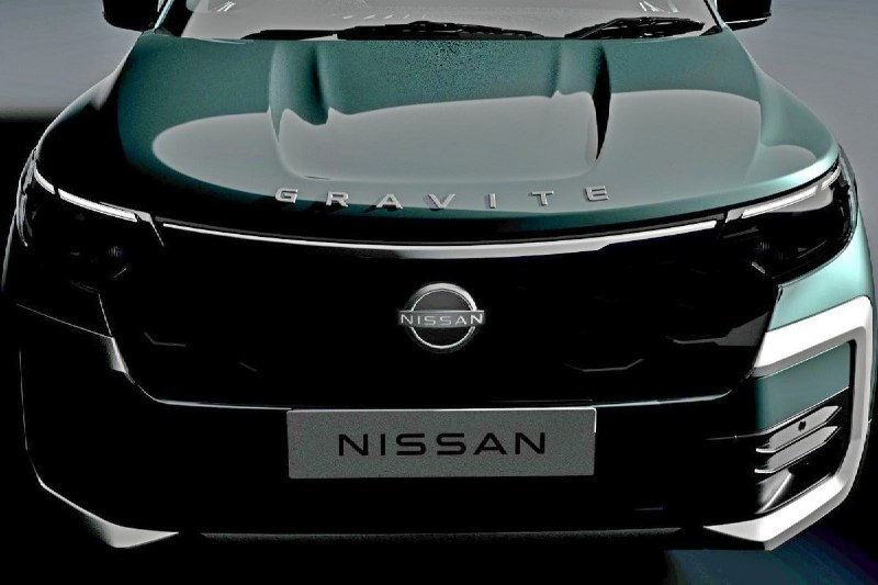 Nissan опубликовал первые изображения минивэна Gravite 3