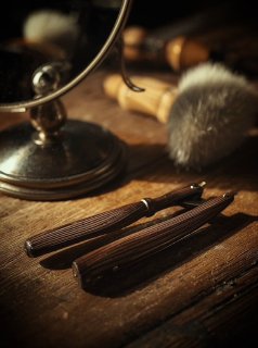 Shaving the Sideburns for a Thicker Beard || Shaykh Muḥammad al-ʿUthaymīn rahimahullāh