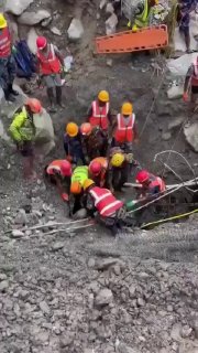 שני בני אדם נשלפו בחיים מנתרת כוח הידרו בנפאל, תשעה ימים לאחר מבזק: שיטפונות קברו את הפרויקטים בבוץ והותירו…