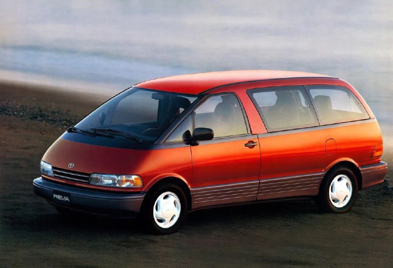 Минивэн Toyota Previa может вернуться на рынок 3