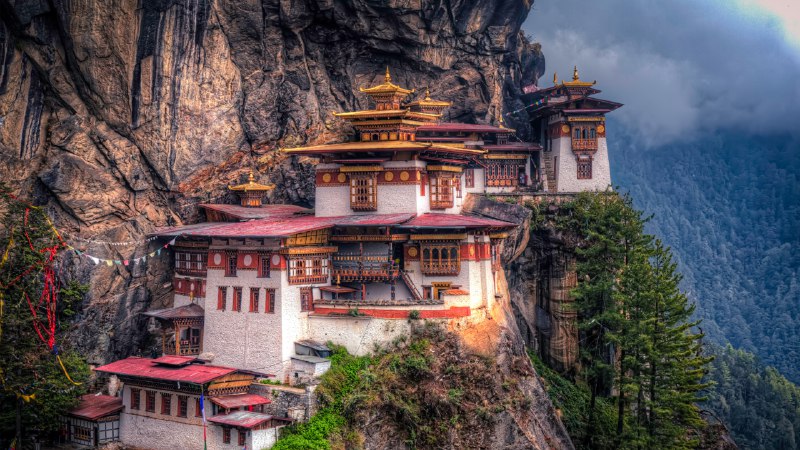 Have a rest at the Tiger's NestParo Taktsang, a Buddhist monastery in Bhutan (© Baron Reznik/Getty Images)