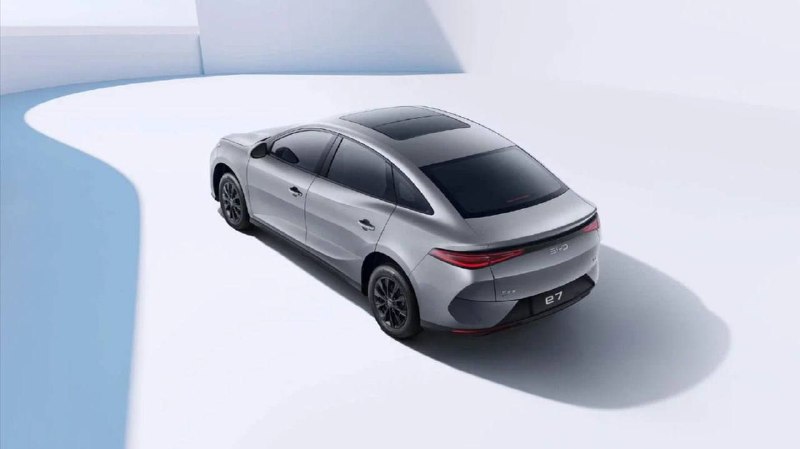 BYD выкатили «электричку» размером с Camry по цене Lada Granta. 2