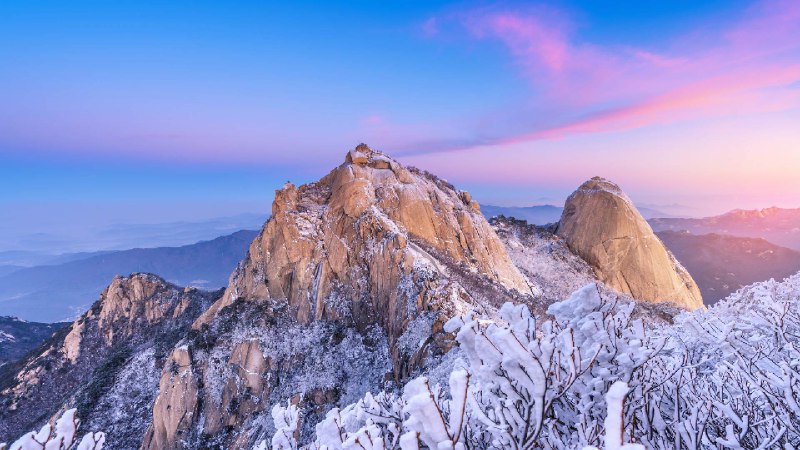 Bukhansan National Park, South Korea (© TRAVEL TAKE PHOTOS/Shutterstock)January 12, 2024 at 07:00AM
