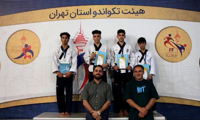 اخبار تکواندو استان تهران: ✨️📷 گزارش تصویری /۴/ مسابقات قهرمانی پومسه استان تهران آقایان 📌۳۰ مردادماه _ خانه تکواندو پایتخت @tehrantaekwondoo✨️📷 گز