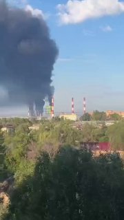 Les attaques de drones ont frappé la région de Vladimir, provoquant des incendies dans deux infrastructures, a déclaré le gouverneur régional.