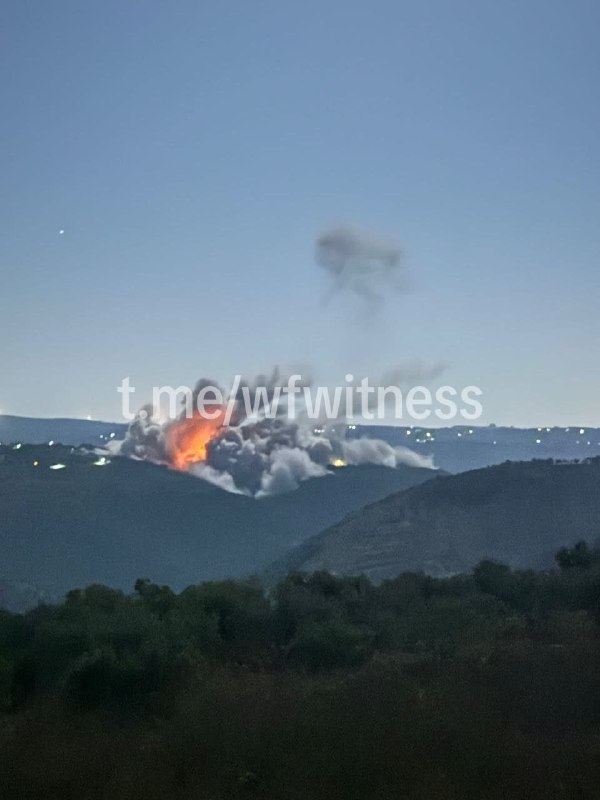 ️🇮🇱🇱🇧 פיצוץ אדיר נצפה בעיירה טאלוסה שבדרום לבנון כתוצאה מפעילות ההריסה הישראלית.