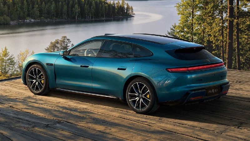 Китайцы показали «убийцу» Porsche Taycan — это новый Shangjie Z7 от совместного проекта Huawei и SAI 1