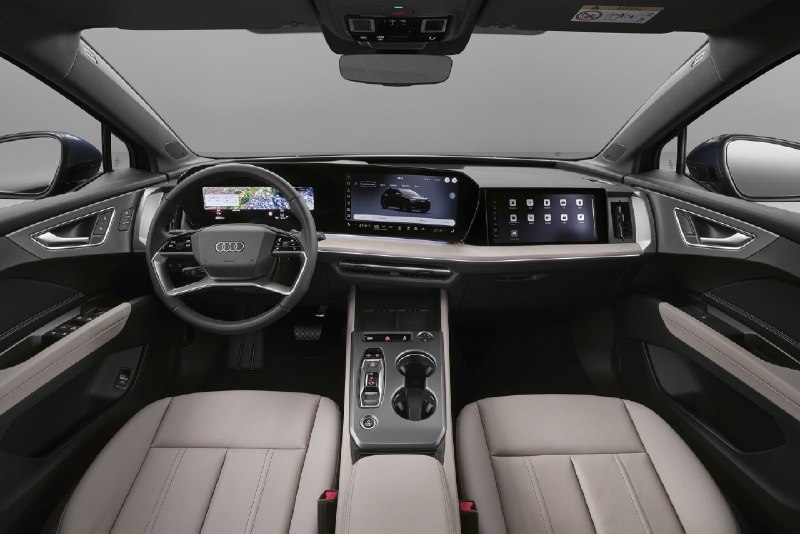 Audi Q4 e-tron получил три дисплея и прибавку к запасу хода 3