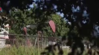 🎦 מחיר הנפט הגיע ליותר מ-108 דולר ביום העבודה הראשון של מדינות המערב