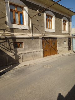 Uchastka sotiladi 90000$