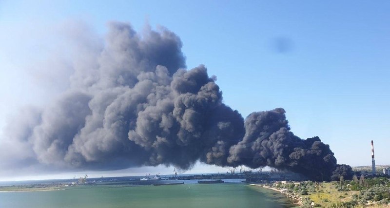 The Kamysh-Burunskaya CHPP is burning.