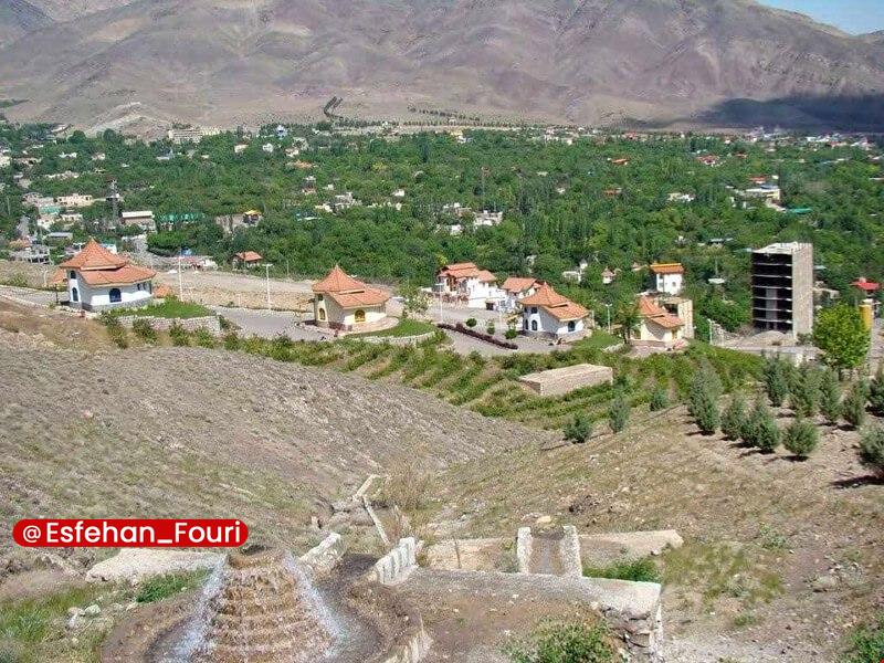 اصفهان فوری: کاهش ۴۴ درصدی دبی آب قمصر کاشان🔹فرماندار کاشان اعلام کرد که با کاهش منابع آبی قمصر، دبی آب این شهر ۴۴ درصد کاهش یافته اس