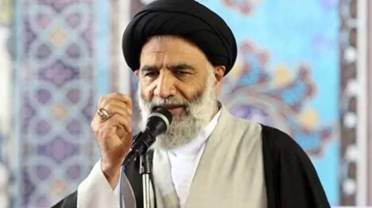 مطالب ده ریشتری: 🔴 امام جمعه اهواز:🔻 همه می‌خواهند جمهوری اسلامی را نابود کنند و شما دنبال بنزین رفته‌اید.🔴با کدام منطق هماهنگ است که سرا