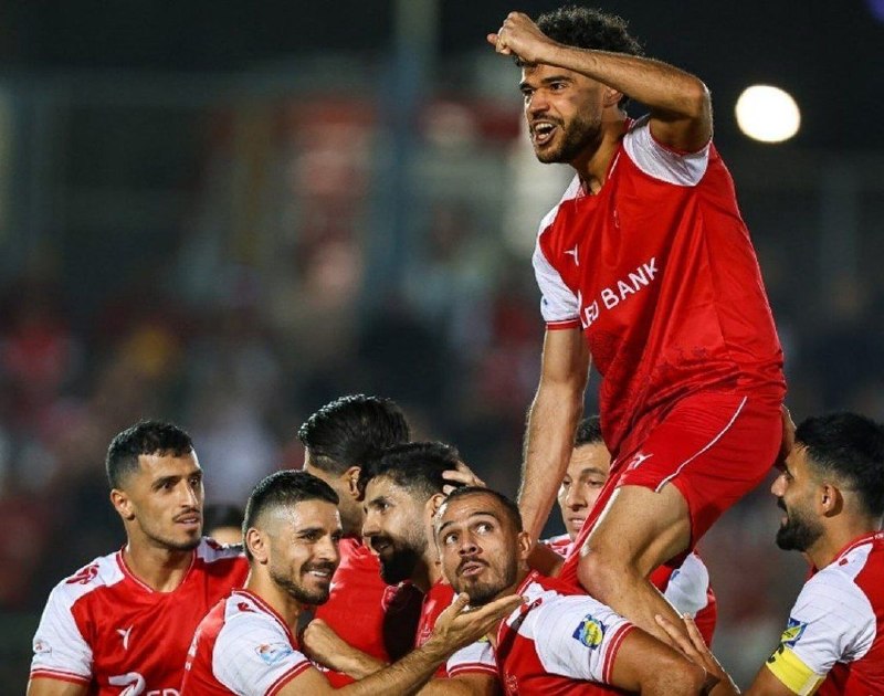 ایران خبر: گل اول استقلال خوزستان به پرسپولیس در دقیقۀ ۶۴ 🔹 پرسپولیس ۳ - ۱ استقلال خوزستان @iRankhabarشاگردان تارتار گام دوم را هم