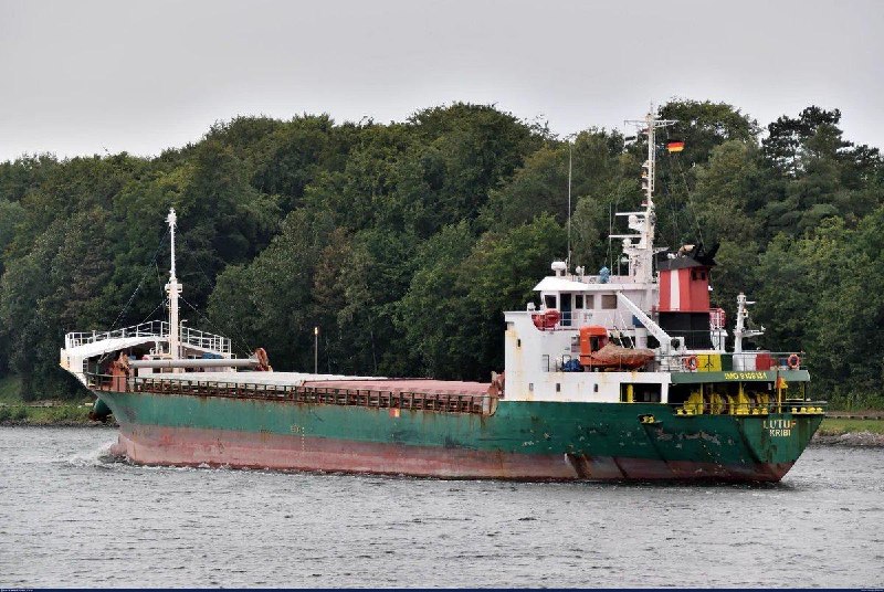 ה-MV LUTUF, ספינת משא בדגל קמרון, שוחררה היום לאחר שנחטפה ל-12 ימים מחוץ לפונטלנד.