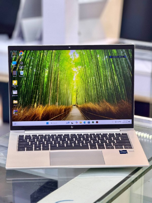لپتاپ استوک ارزان به قیمت عمده: 💼 HP EliteBook 840 G9⚙️ CPU: Intel Core i7-1265U (12th Gen)🧩 RAM: 8GB💾 SSD: 512GB🎮 GPU: Intel Iris Xe Graphics🖥 Display: