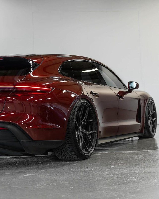 Porsche Sport Turismo 5