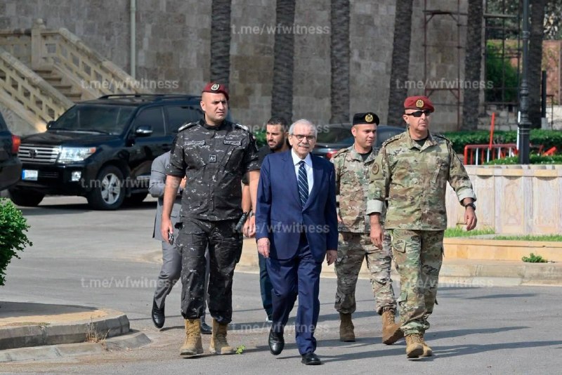 ️🇱🇧 שר ההגנה הלבנוני מקבל בימים אלה את ראש ממשלת לבנון נואף סלאם בפיקוד המגזר דרום ליטני בצריף בנואה ברכא…