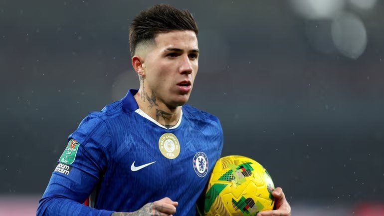 CHELSEA CF: دیوید اورنشتین، د اتلتیک منچسترسیتی واقعاً انزو فرناندز را می‌خواهد و این انتقال ممکن است اما چلسی تنها زمانی او را می‌ف