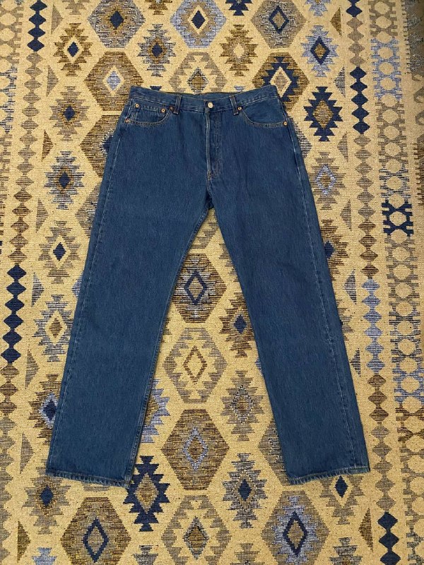 Продам мужские джинсы Levi’s 501 (W36 L32). Состояние около идеальное, носились мало. Цена 150 ла — фото 1