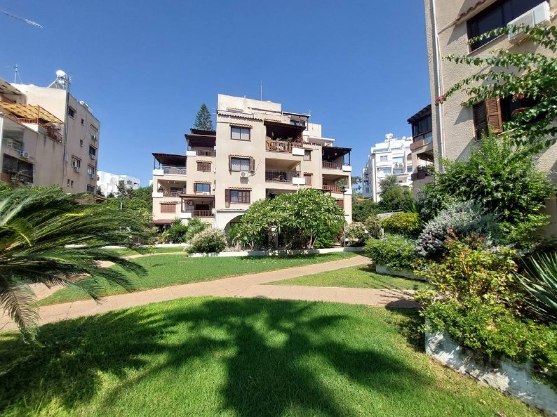 3-bed furnished apartment near the sea in Agios Tychonas photo 1