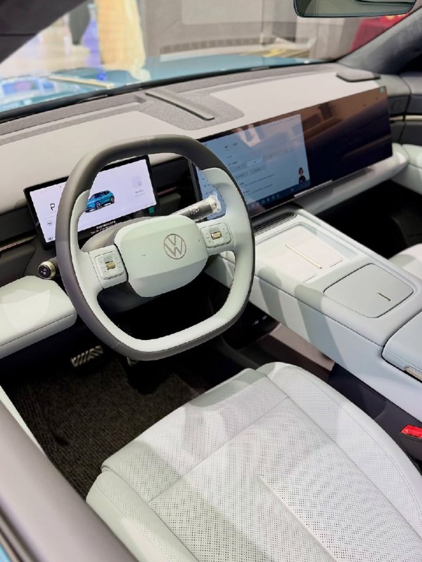 Новый Volkswagen ID.UNYX 08 — полноразмерный электрический внедорожник с запасом хода 730 км. 8