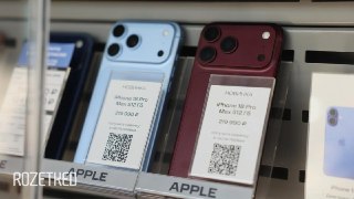 — До старта продаж новых iPhone два дня? Выставляйте их на витрину  В России появились iPhone 18 Pro и Pro Max за два дня до официального старта продаж, выяснила редакция Rozetked. Новые флагманы Apple заметили во флагманском магазине МТС.  Мы запросили ко