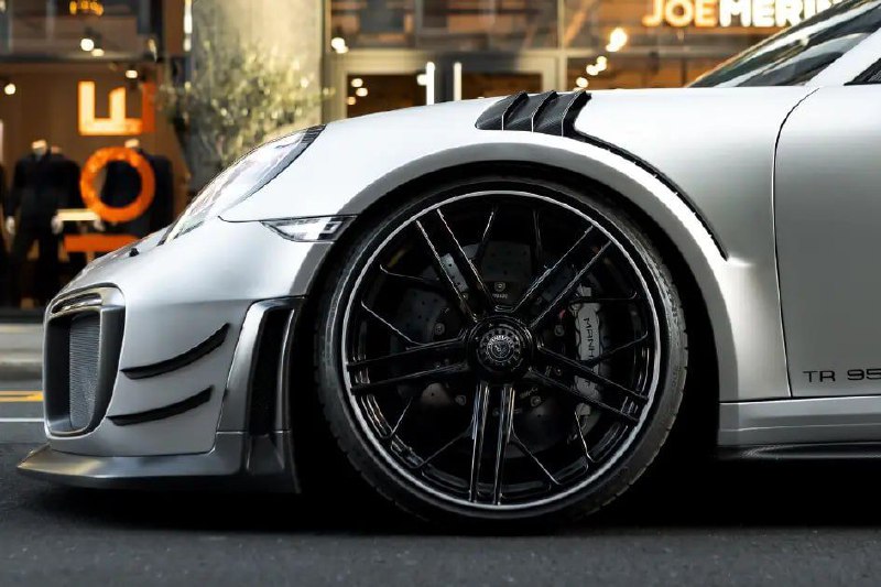 Ателье Manhart доработало купе Porsche 911 GT2 RS 2