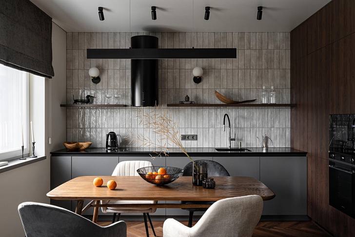 Сенсорный минимализм в Казани квартира для молодой пары. В этом проекте дизайнер переосмыслил тренд на минимализм и умеренность, добавив в простран... - изображение 1 - минимализм, молодой, пары